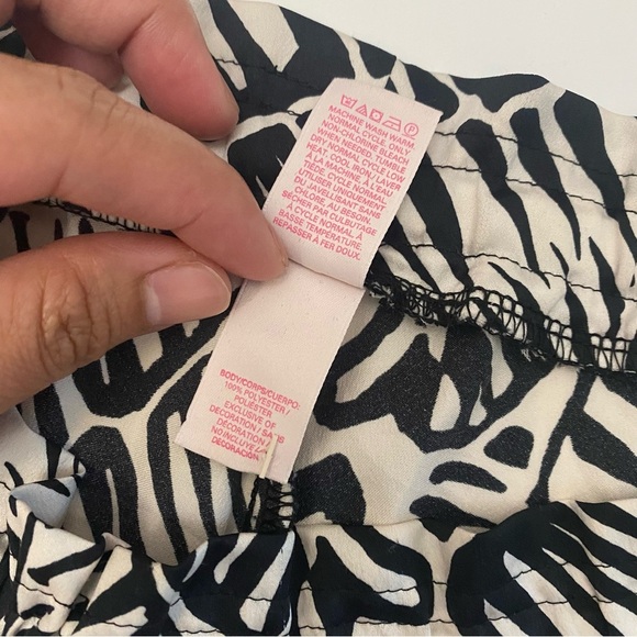 Victoria Secret Pajama Shirts Size Small - Picture 4 of 4